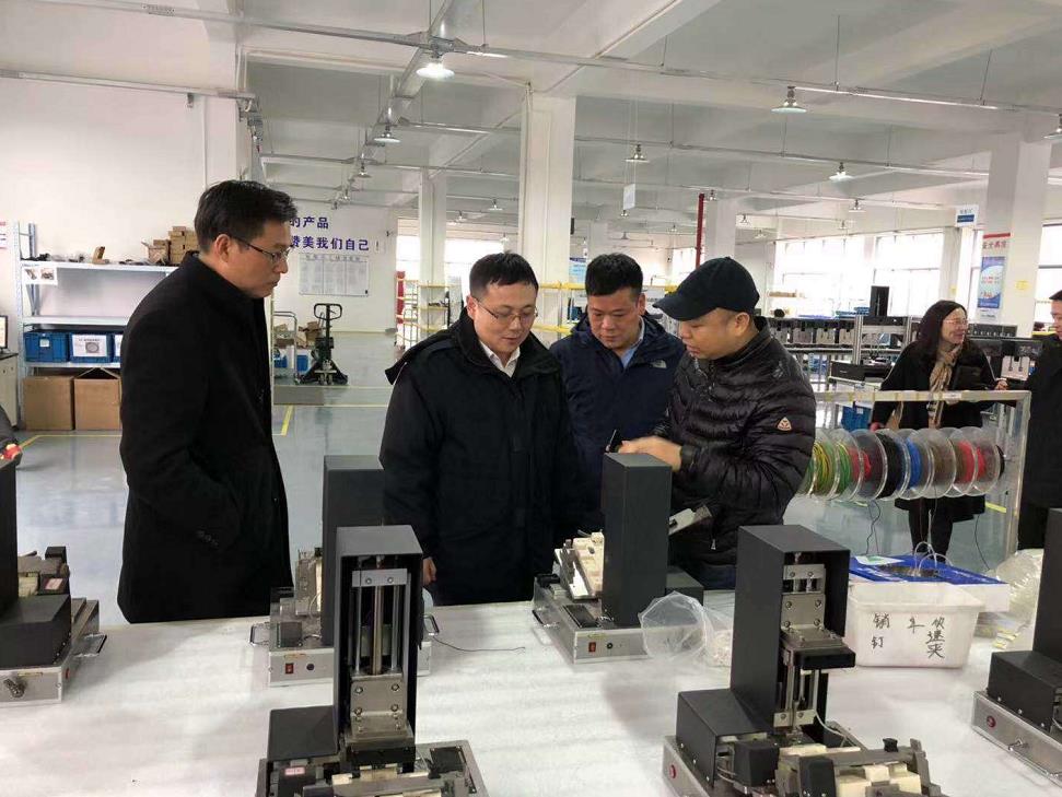 擠壓研磨機(jī)廠房 擠壓研磨機(jī)廠房