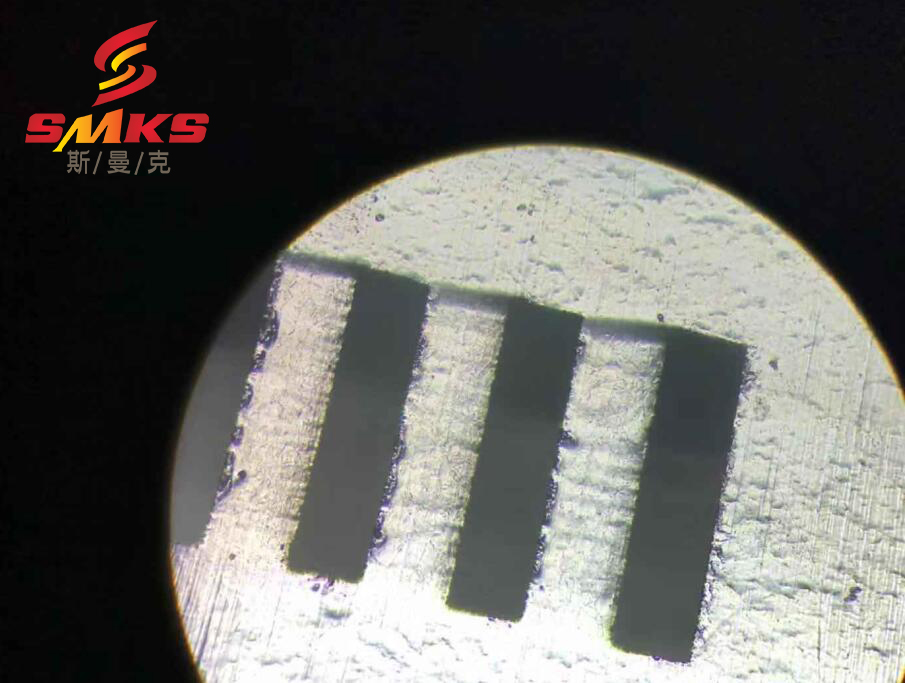 鋼網小孔上毛刺