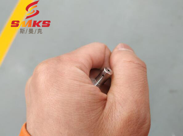 <a href='http://www.icam-sec.com' target='_blank'><u>流體拋光機(jī)</u></a>在去除小孔相交處毛刺的應(yīng)用