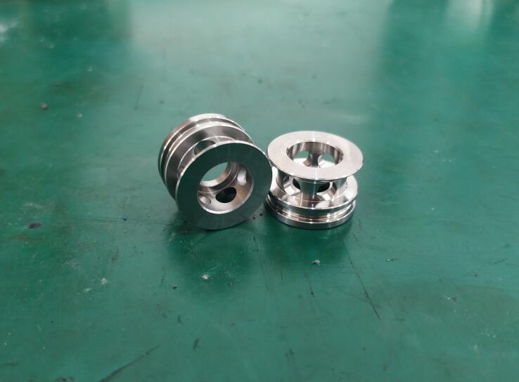 交叉孔去毛刺，6秒一支，比人工快十幾倍！